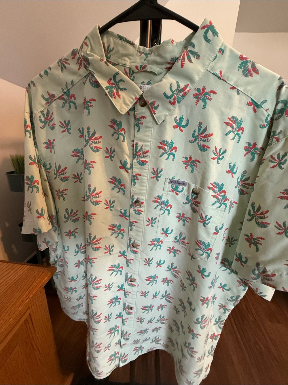 Columbia Short-Sleeve Light Mint Tropical Print Button-Up Shirt